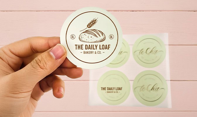 Etiketten drucken: Welche Formate sich für Produkte, Versand & Events eignen